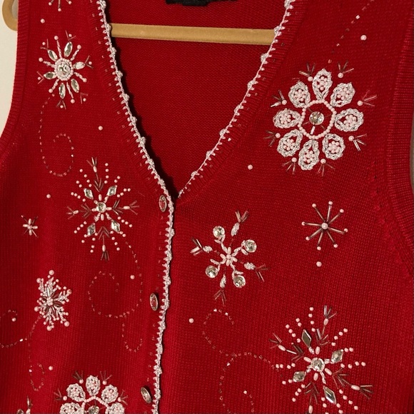 Theme Works by Kikit Sparkly Red Sweater Vest | Size M | Grannycore | Holiday - Picture 6 of 8